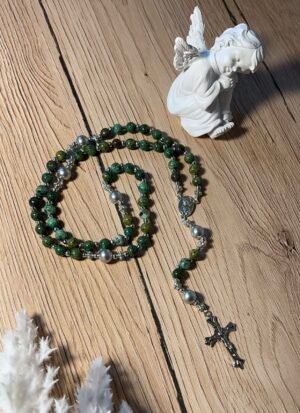 Minimalistinis rožančius iš žalio afrikietiško turkio